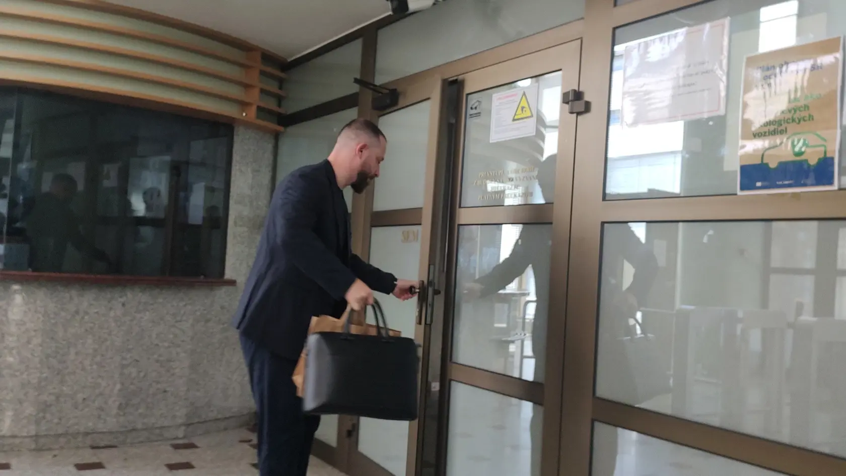 Advokát Marek Para hovorí o účelovom zadržaní a obvinení, "akte pomsty".