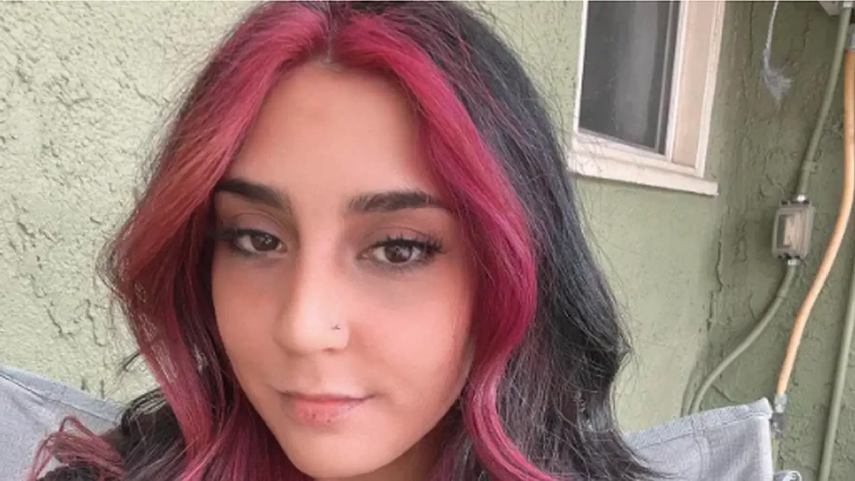 Jessica mala zažiť bežný pracovný deň, kým ho jej kolega nezmenil na nočnú moru.