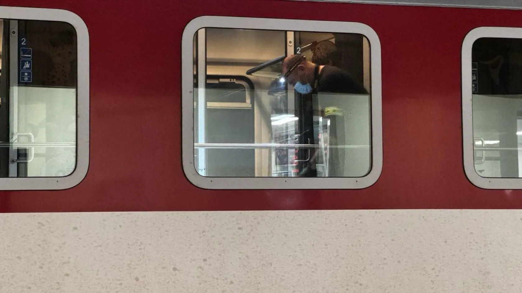 Incident sa mal odohrať v rýchliku R 762 smerujúcom z Košíc do Žiliny.