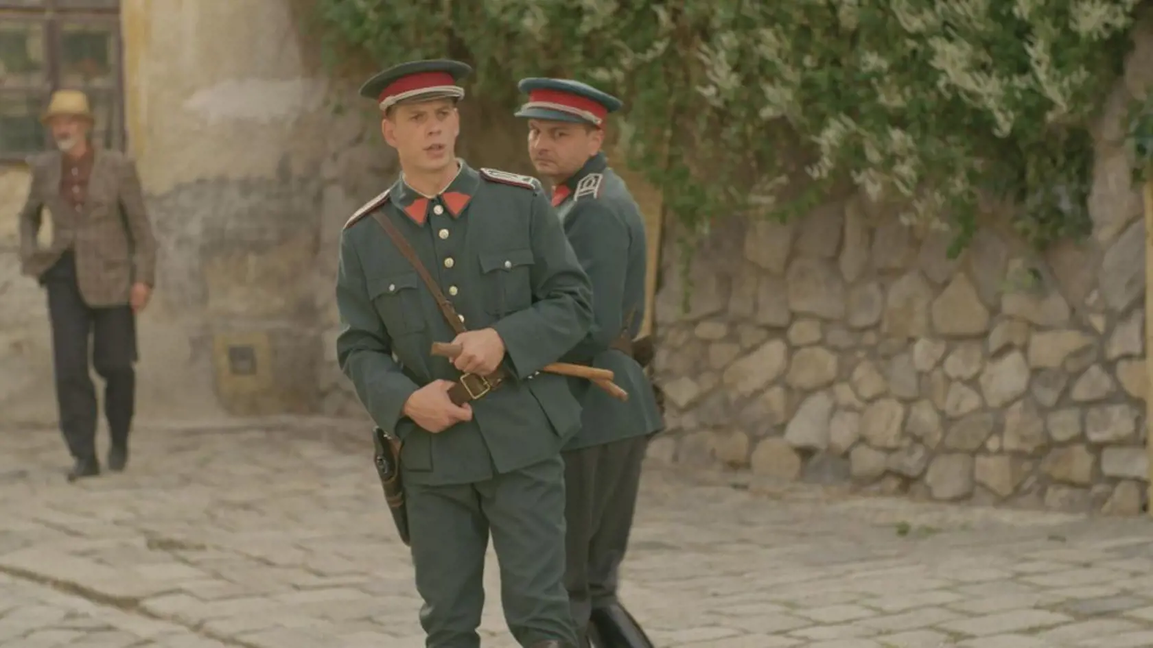 Pri snahe ukryť obraz od Dürera ich zastavili gardisti.