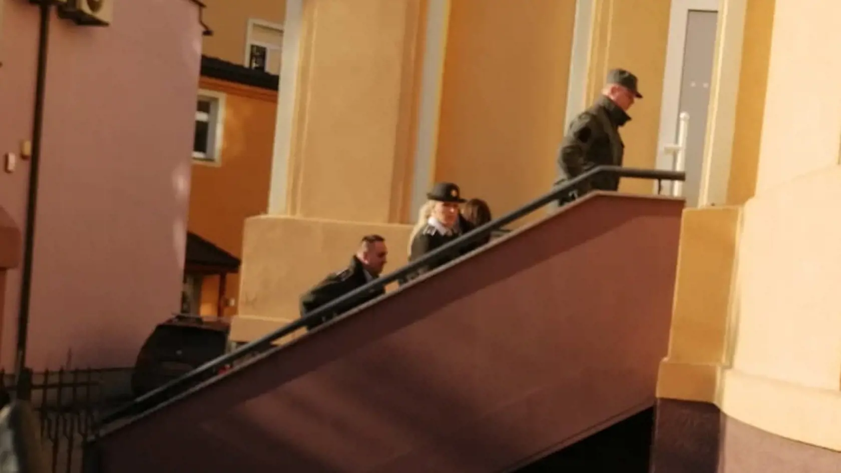 Judita sa po obede vracia na súd.
