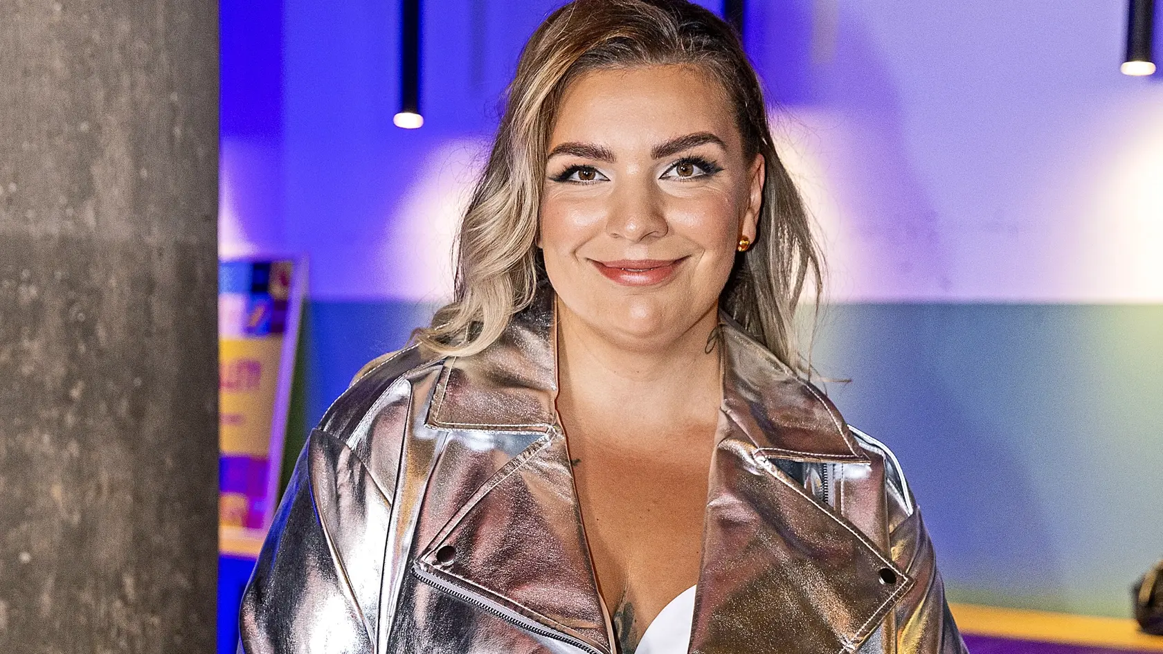 Simona sa aj napriek nepríjemnostiam na dievčatko teší.