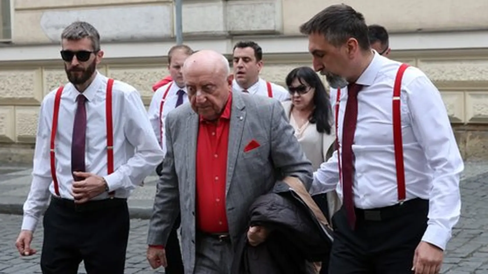 Zdrvení rodičia Aničky Slováčkovej.