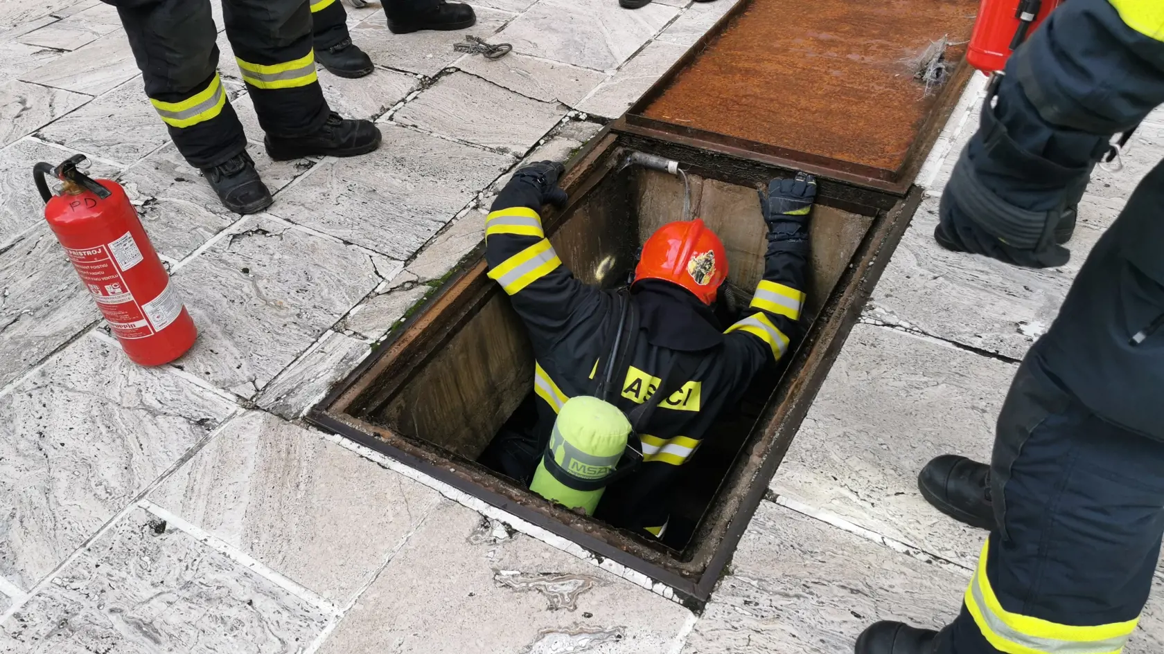Suchovod vybudovali na zámku v osemdesiatych rokoch minulého storočia.