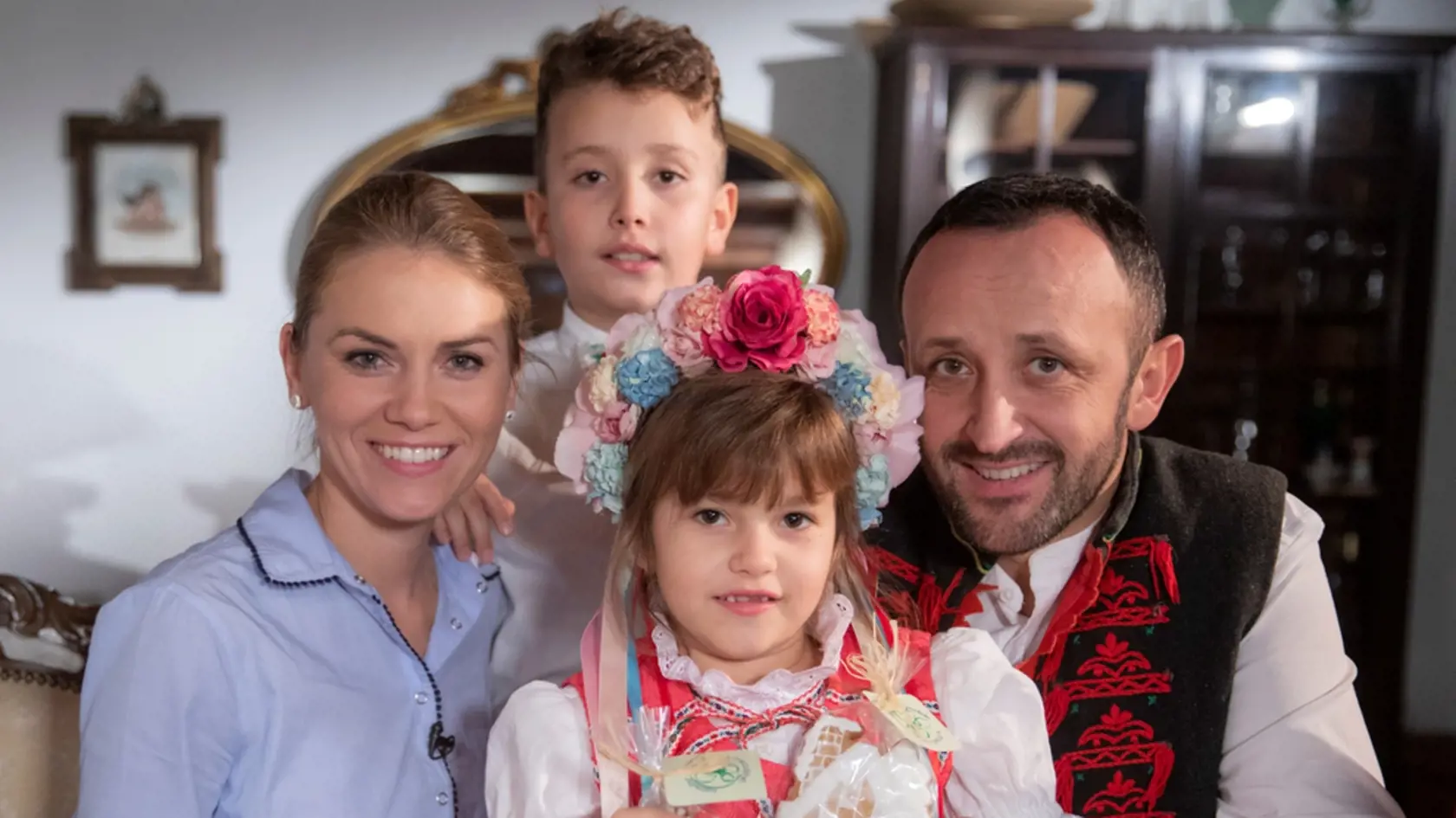 Ondrej Kandráč prežíva so svojou rodinou najkrajšie chvíle v živote. Po deťoch Ondrejovi a Eme, sa tešia z dcéry, ktorej dali meno Mária.
