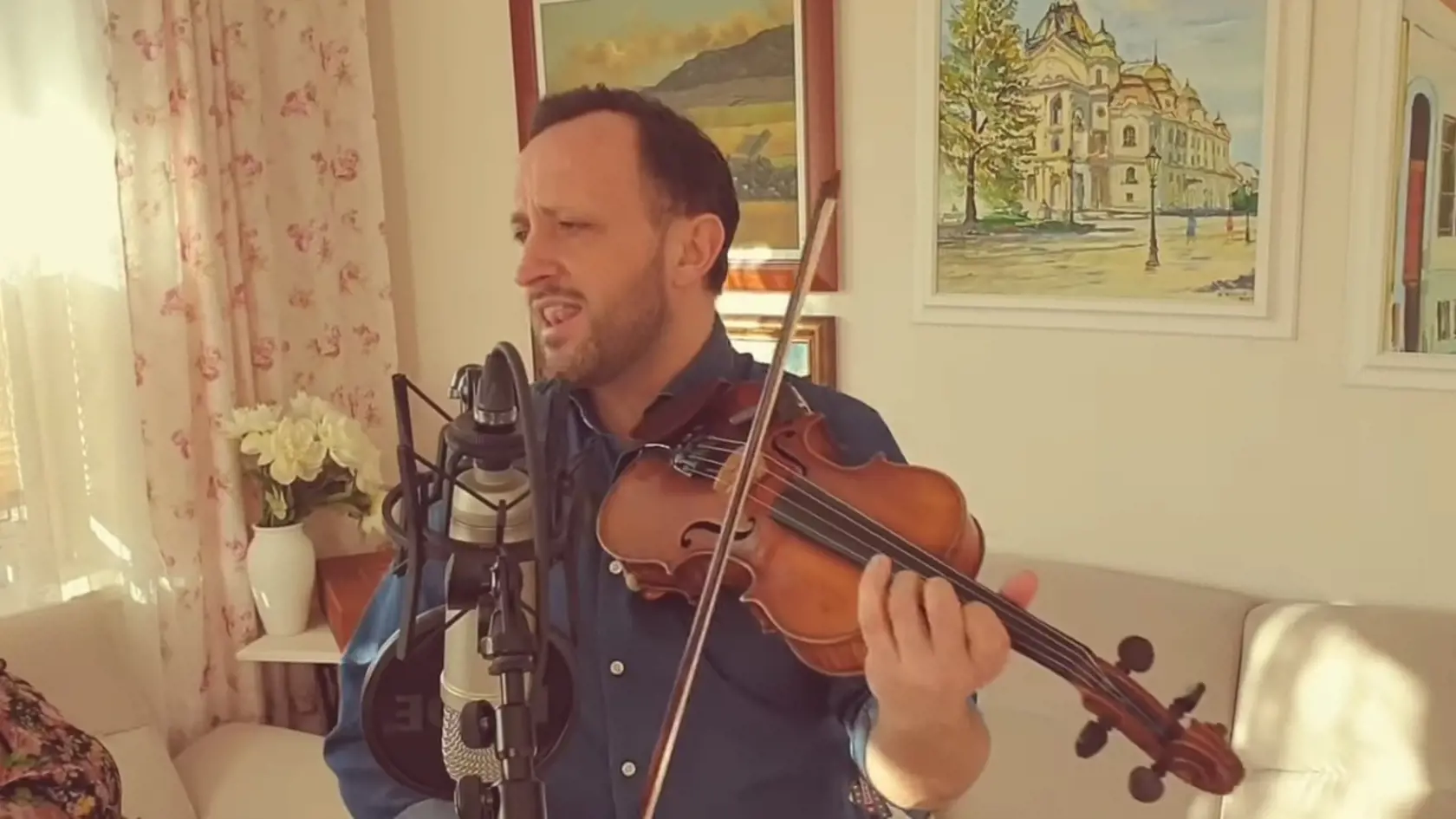 Ondrej Kandráč prežíva so svojou rodinou najkrajšie chvíle v živote. Po deťoch Ondrejovi a Eme, sa tešia z dcéry, ktorej dali meno Mária.