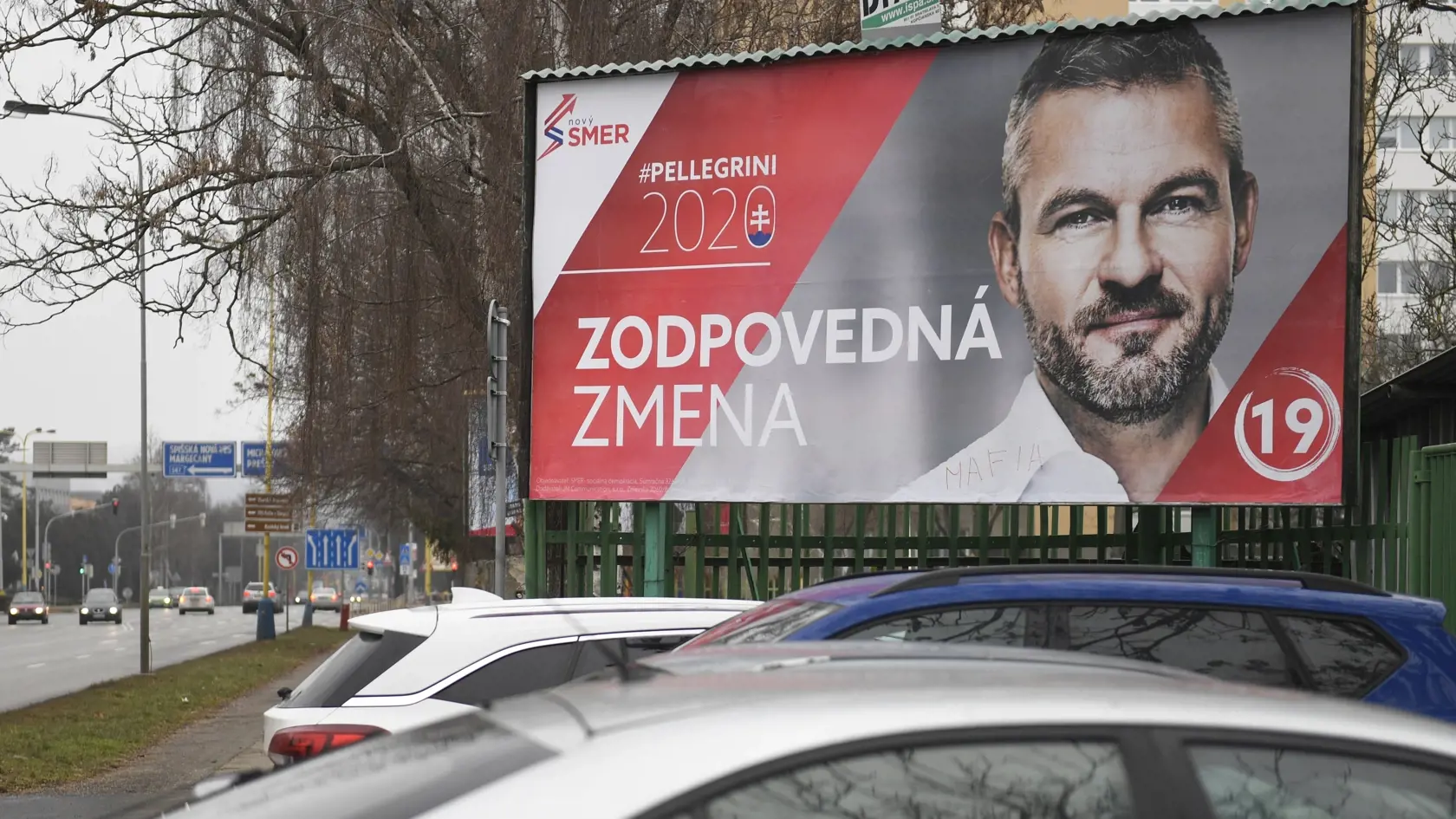 Na snímke volebný bilboard strany Smer- SD v Košiciach 30. januára 2020.