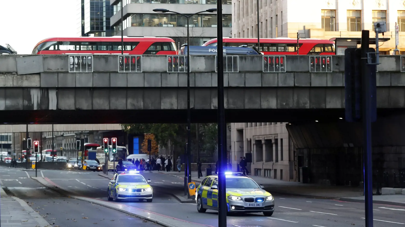Krvavý teroristický útok na londýnskom London  Bridge.