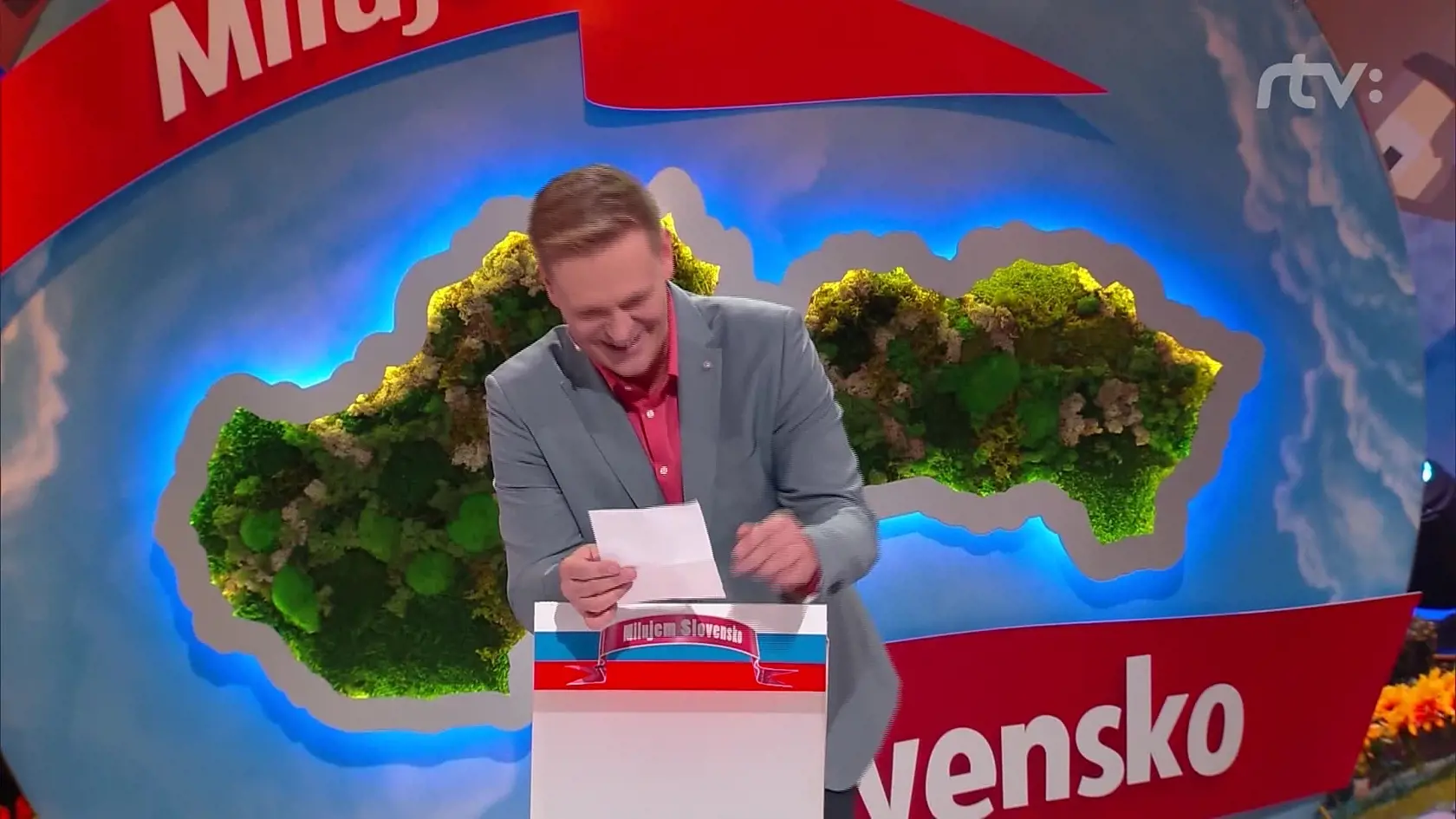 Martin Nikodým dostal odkaz od neznámej Silvie: Ďakujem ti za včerajšiu noc, bol si výborný!