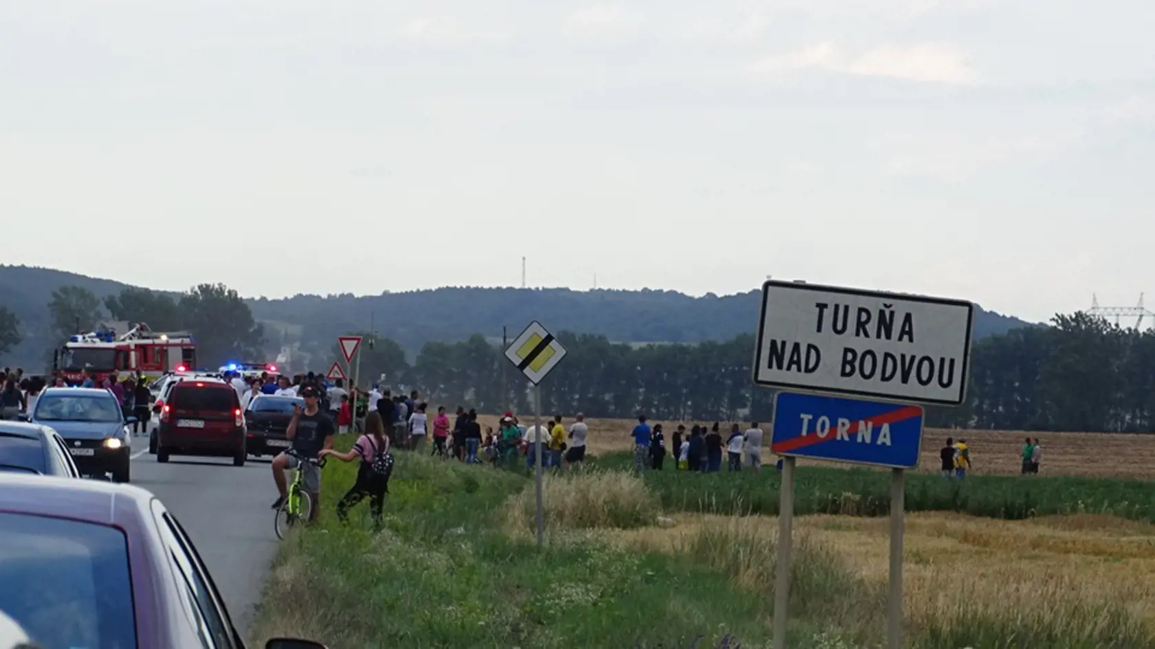 Nehoda sa stala pri vstupe do obce.