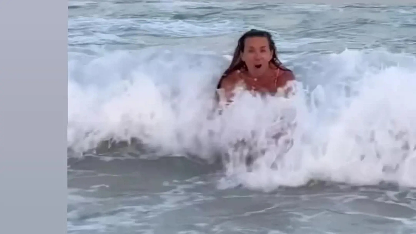 TOTO VIDEO musíte vidieť: TAKTO herečka Diana Mórová ŠANTÍ vo vlnách!