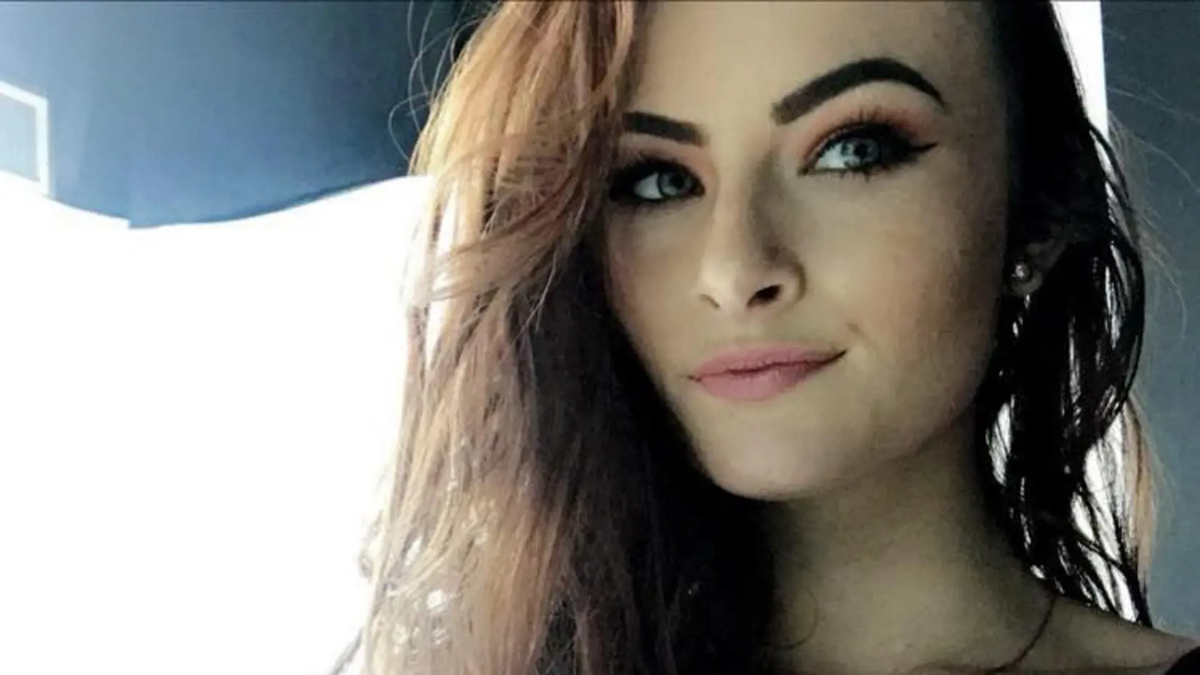 Katie Lee Pitchford (21) rozdrtila priateľovi genitálie.