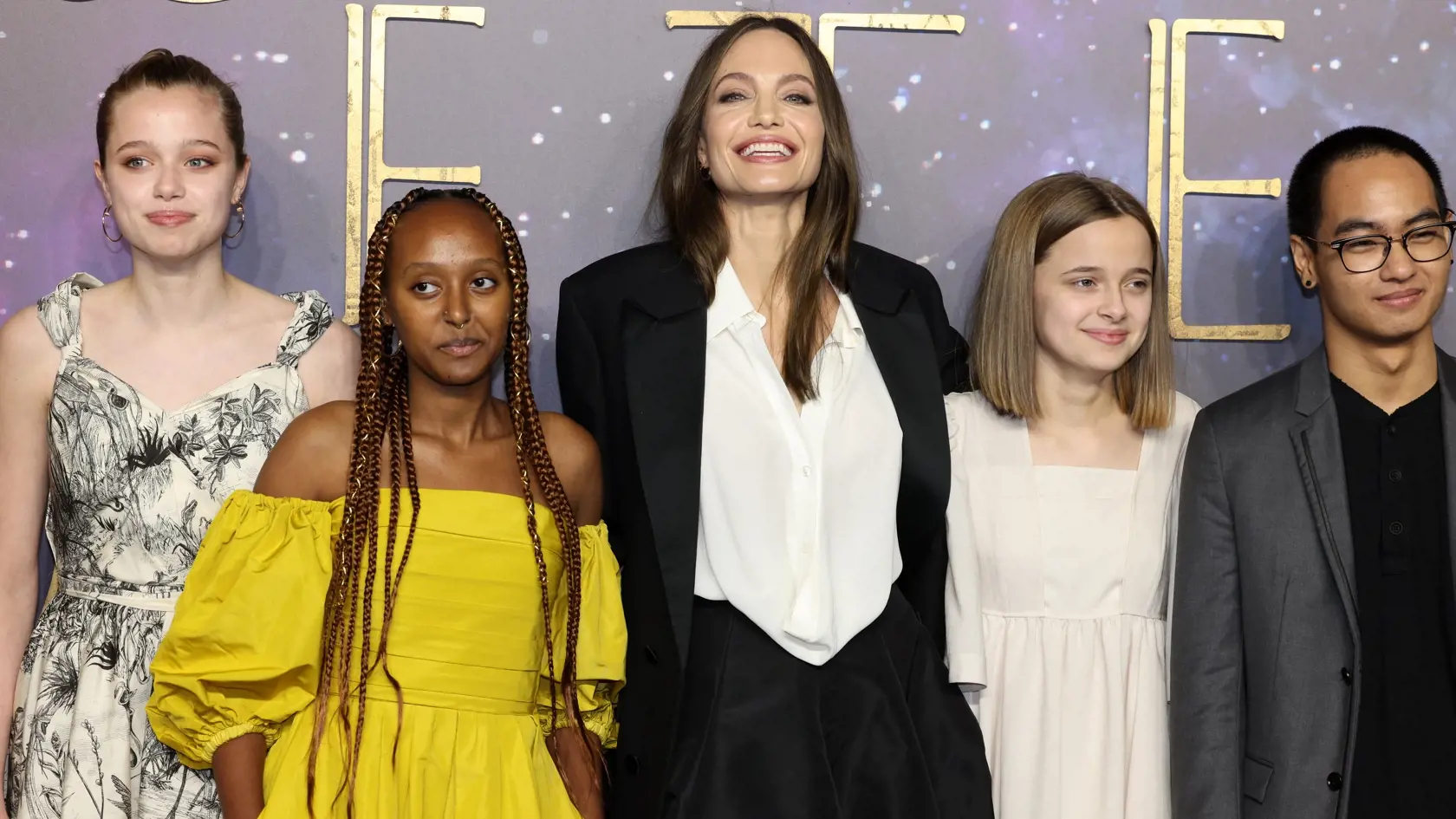 Angelina s deťmi na premiére filmu The Eternals v Londýne.