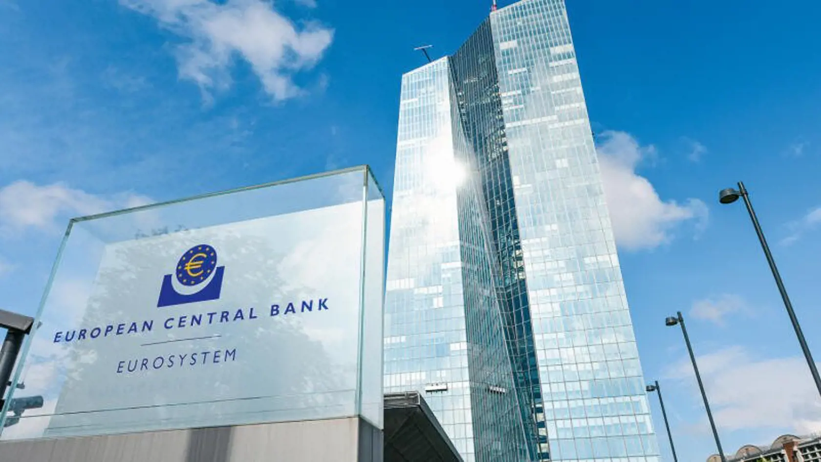Európska centrálna banka skôr či neskôr pristúpi k zvýšeniu úrokovej sadzby.