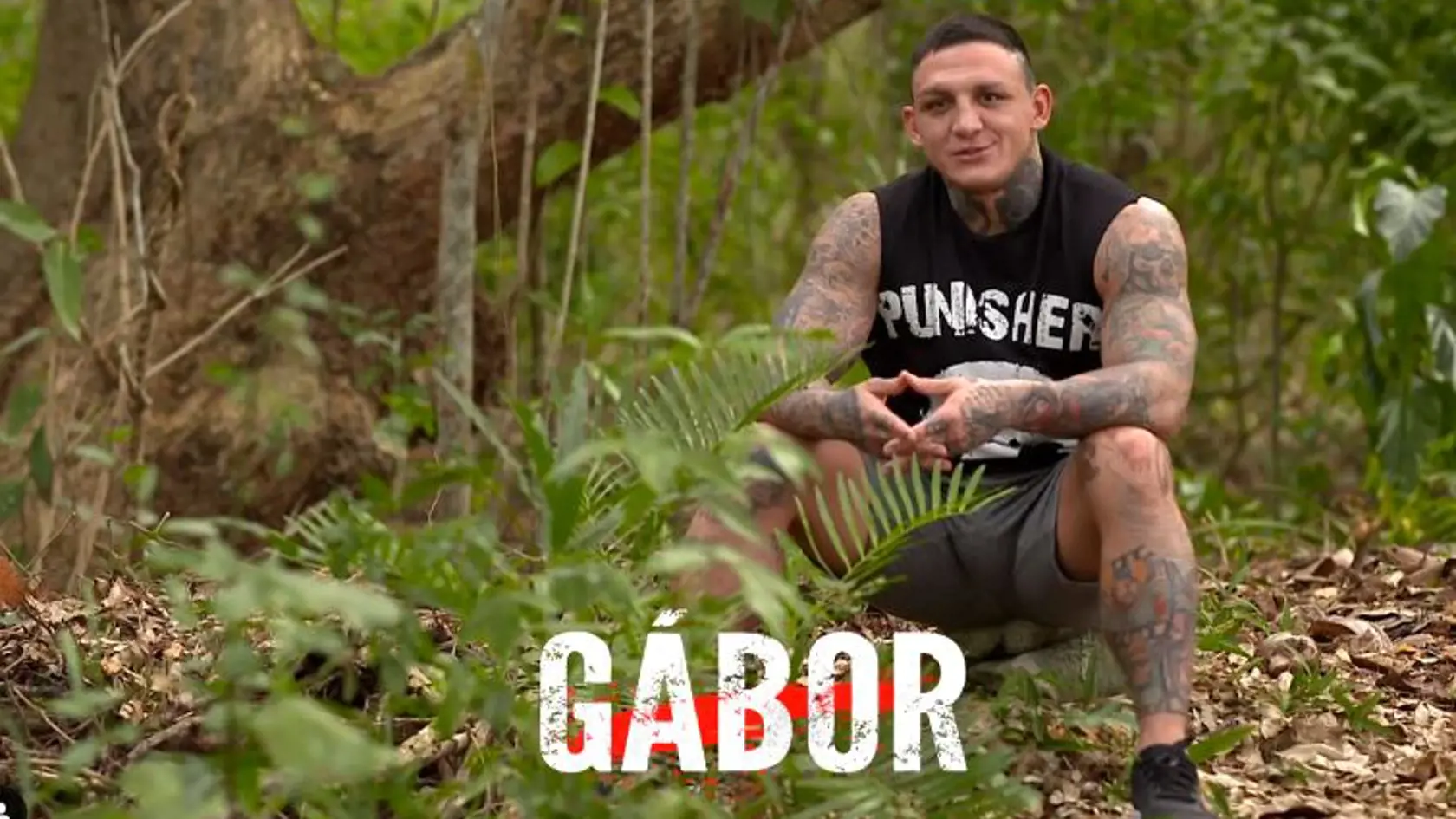 Gábor Boráros v šou Survivor.