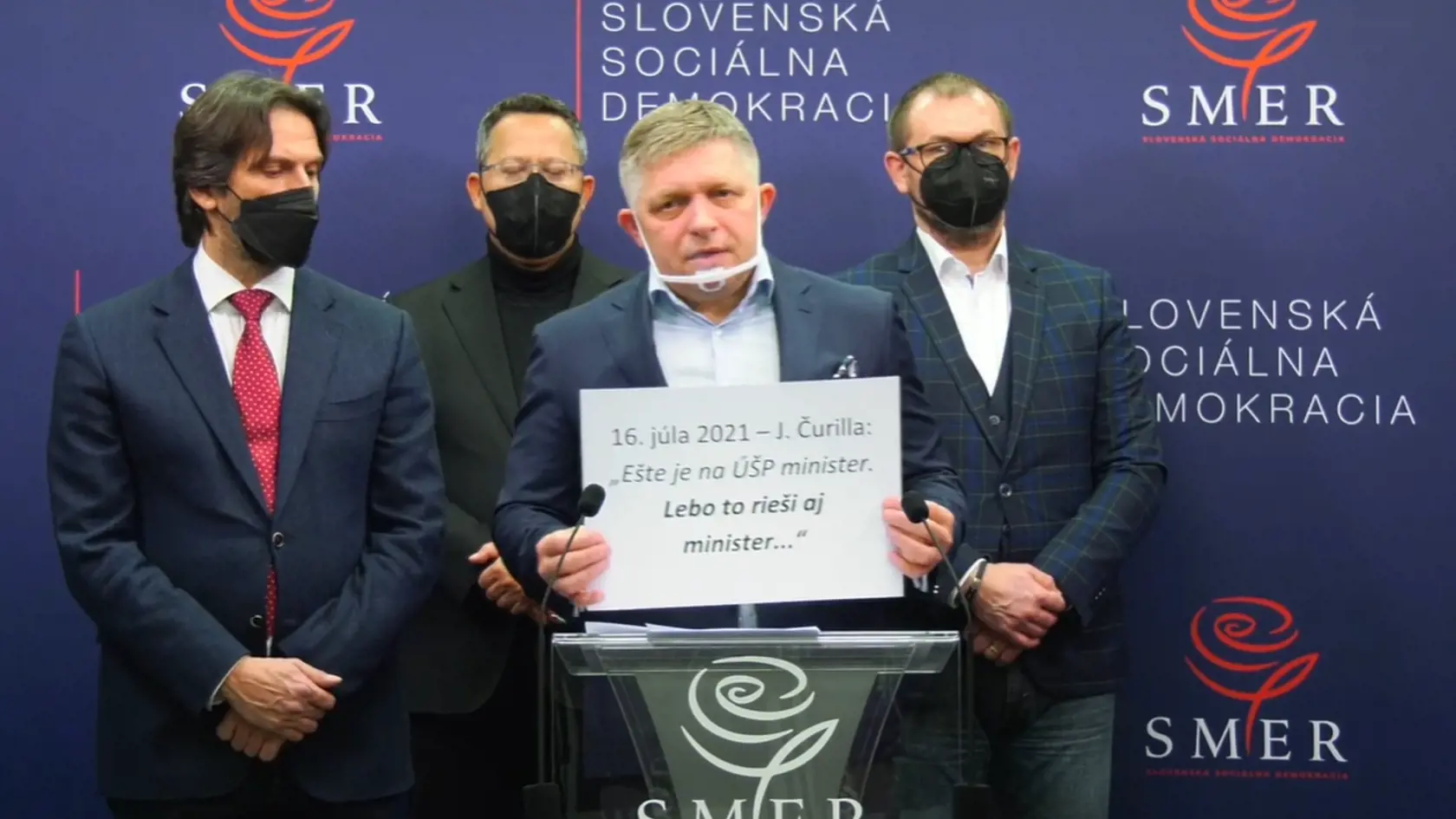 Zároveň pripomína, že Diana Santusová je dodnes vyšetrovateľkou ÚIS, aj keď chcela z pozície odísť. Rezort sa podľa Mikulca k nej správal korektne.