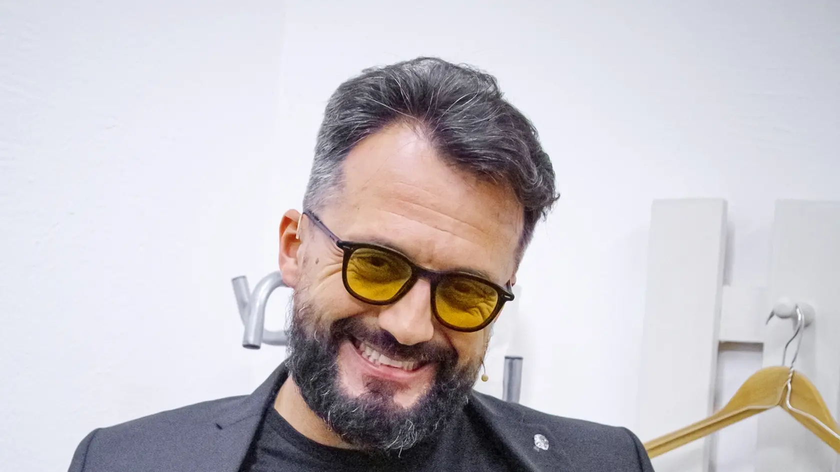 Voľnú ruku pri výbere najviac využili Mišo Hudák a Marián Čeky Čekovský, ktorí začali ukazovať vtipné tričká s názorom.