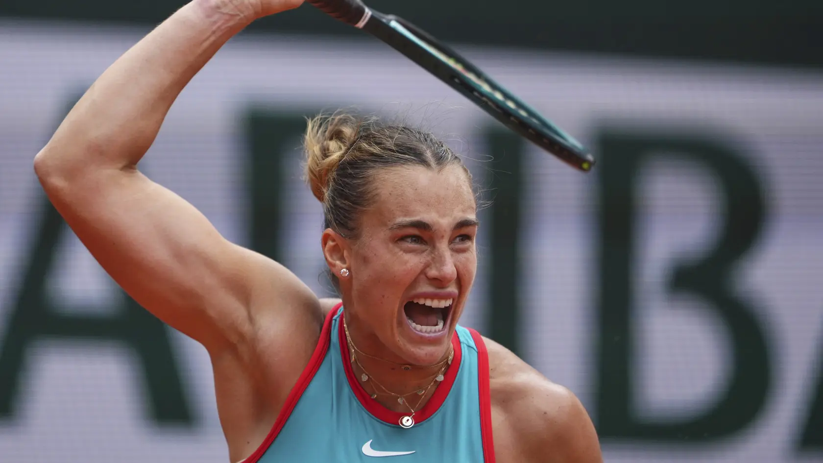 Aryna Sabalenková sa prebojovala do semifinále Roland Garros.