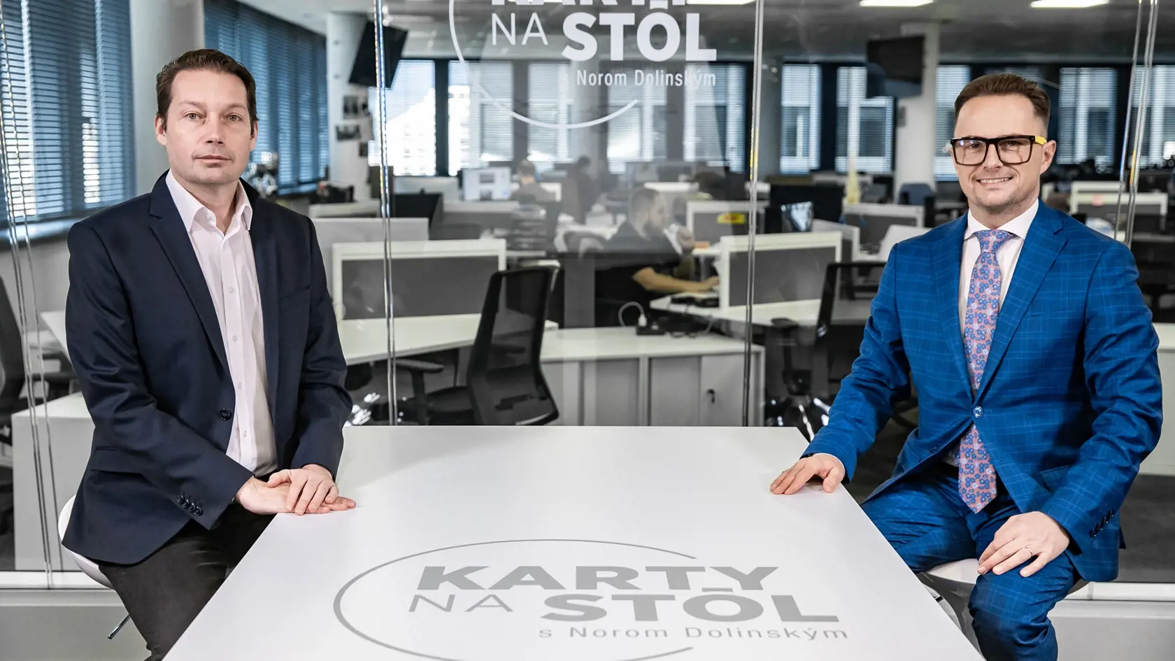 Diskusná relácia “Karty na stôl”, ktorej hosťom bol Miroslav Řádek politológ.