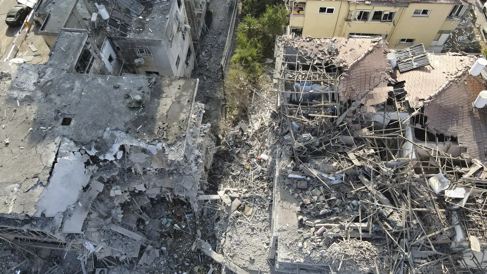 Iránske rakety zasiahli izraelské územie.