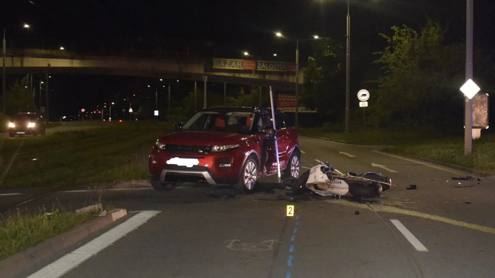 Pri nehode zomrel 30-ročný motorkár.