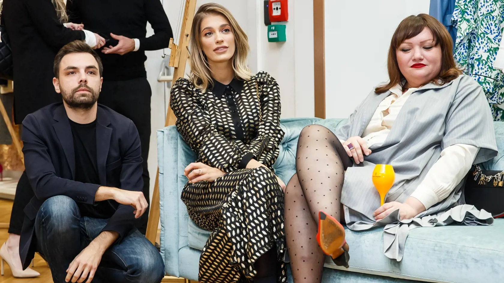 Na snímke Jasmina Alagič Vrbovská a návrhárka Michaela Ľuptáková.