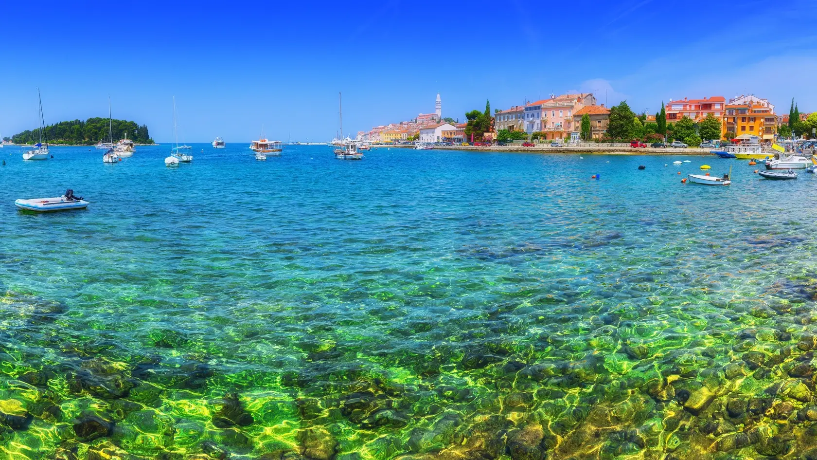 Chorvátske pláže sú obľúbeným miestom slovenských dovolenkárov. Medzi ne patrí aj Istria (ilustračné foto).