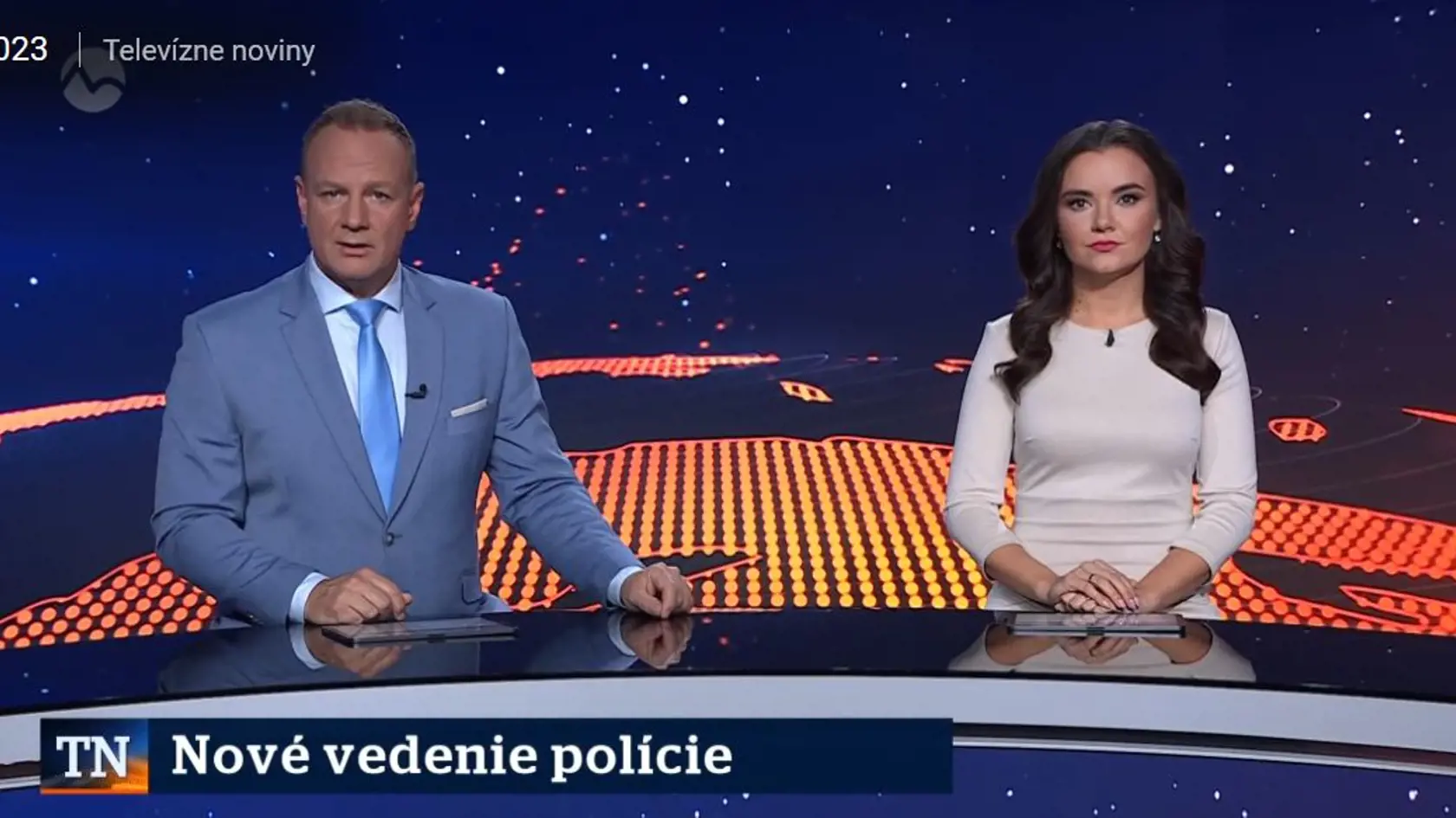 15. november 2023: Ivana Zuzelková prvýkrát vysielala večerné Televízne noviny po boku Patrika Švajdu.