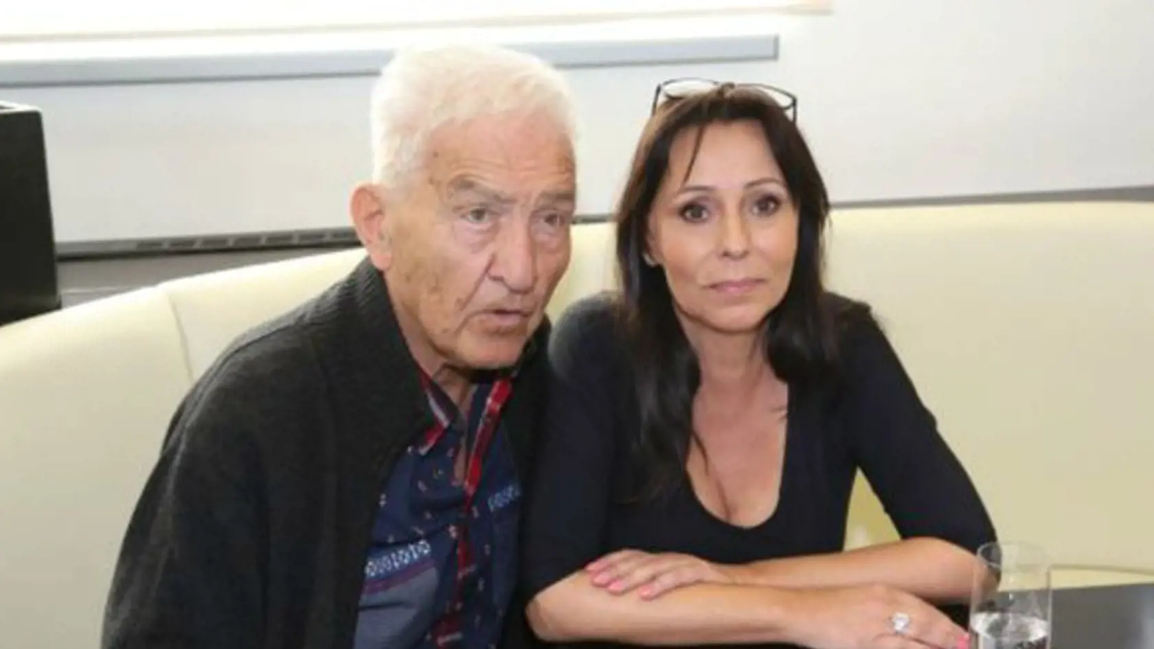 Heidi veľmi smúti za svojím manželom Ivom.
