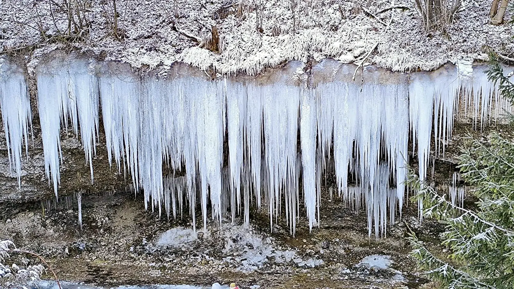 Hrozia aj snehové jazyky.