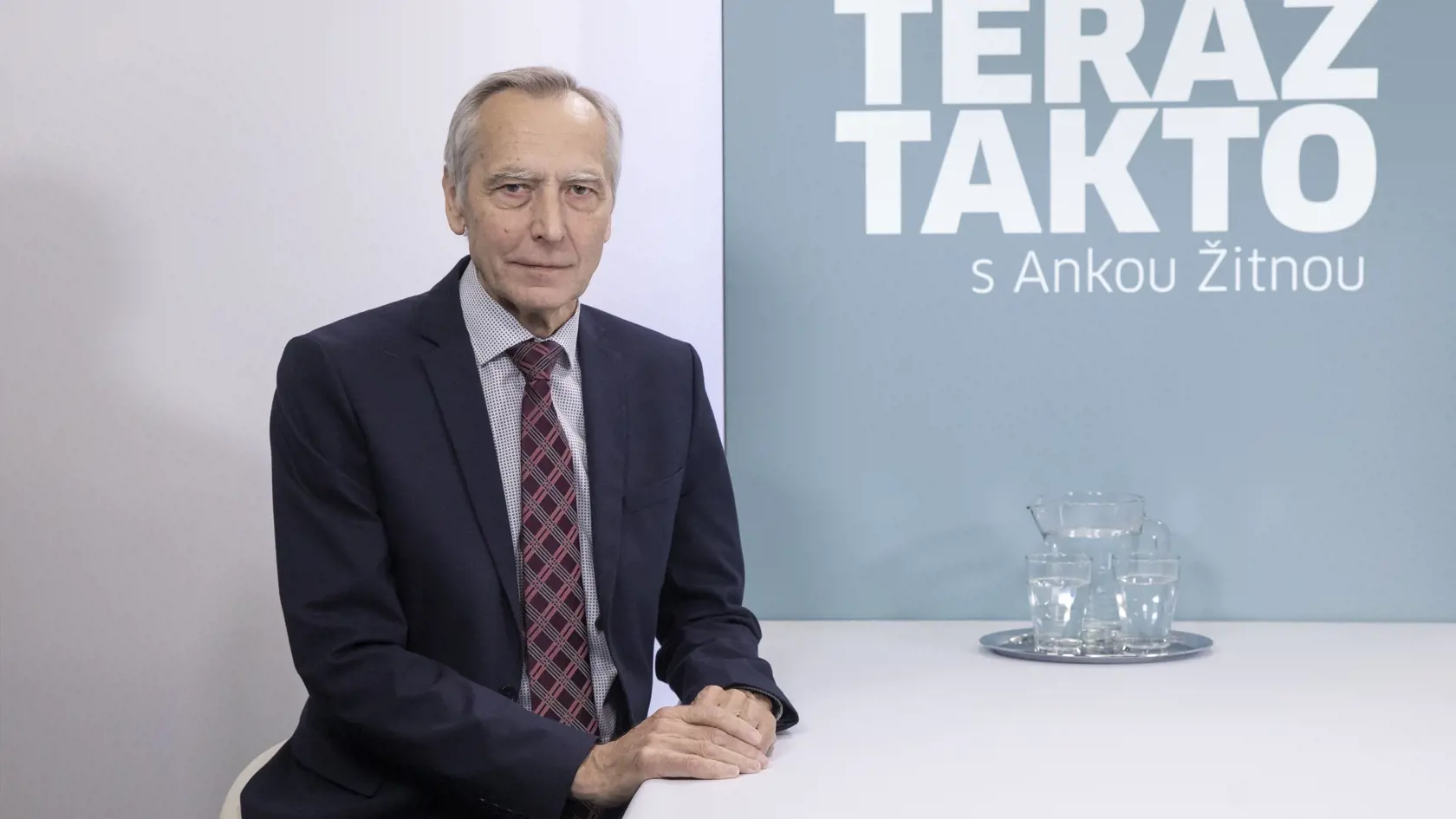 Ján Figeľ tvrdí, že ľudia v krajinách, ktoré sú vo vojne, potrebujú pokoj a stabilitu.