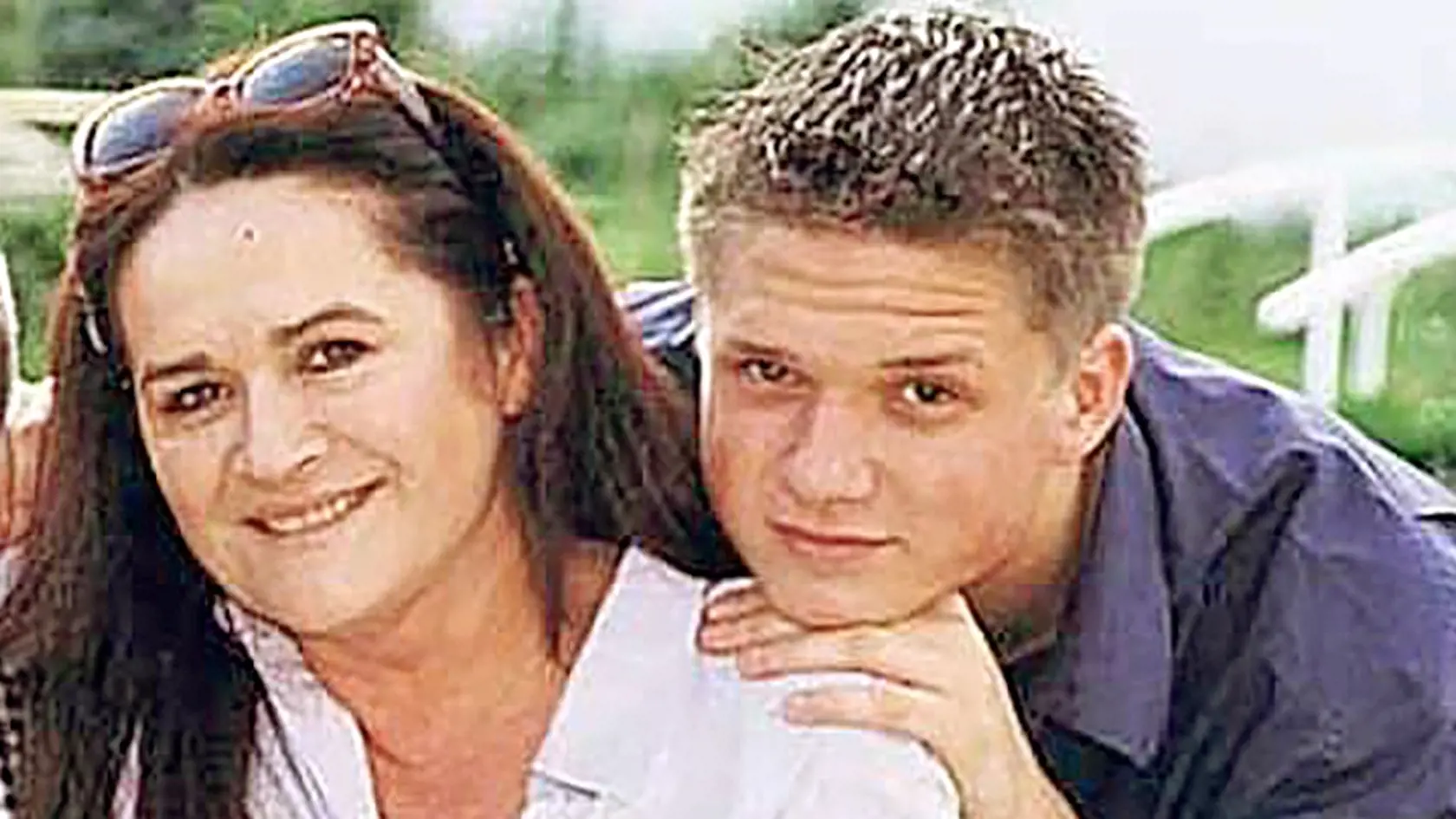 Rodina. Láskou Hany Gregorovej bol herec Radek Brzobohatý, vľavo Rola, vpravo Ondřej.