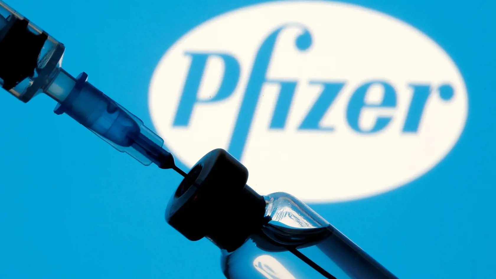 Spoločnosť Pfizer vykázala výsledky za štvrtý štvrťrok a za celý rok 2021, pričom predčila odhady v oblasti zisku a len tesne nedosiahla úroveň v oblasti očakávaných príjmov. Vďačí za to najmä svojej vakcíne proti ochoreniu COVID-19.