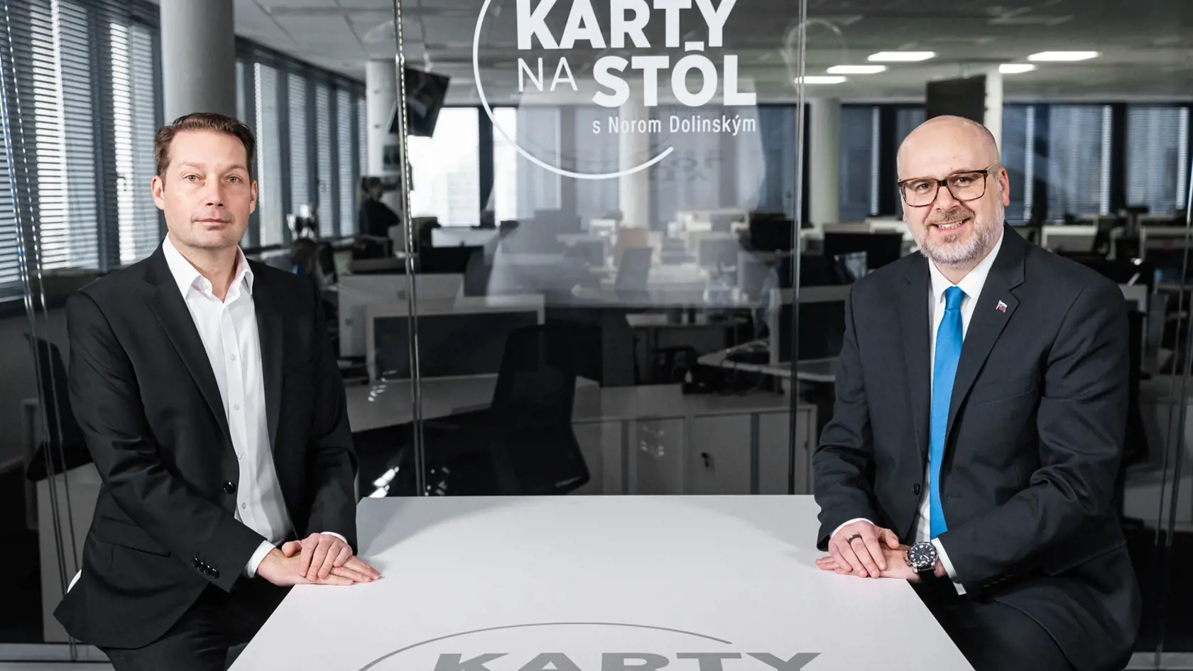 Diskusná relácia "Karty na stôl", ktorej hosťom bol Michal Kaliňák.