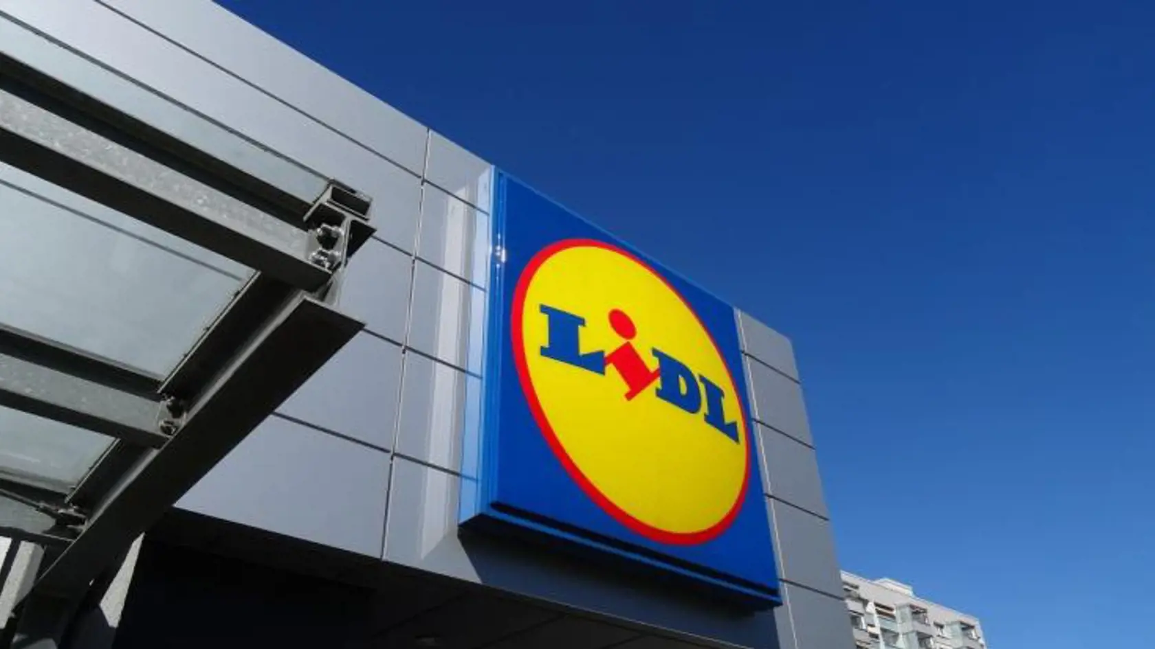 Lidl zo svojich predajní sťahuje dva výrobky s chybným označením na etikete.