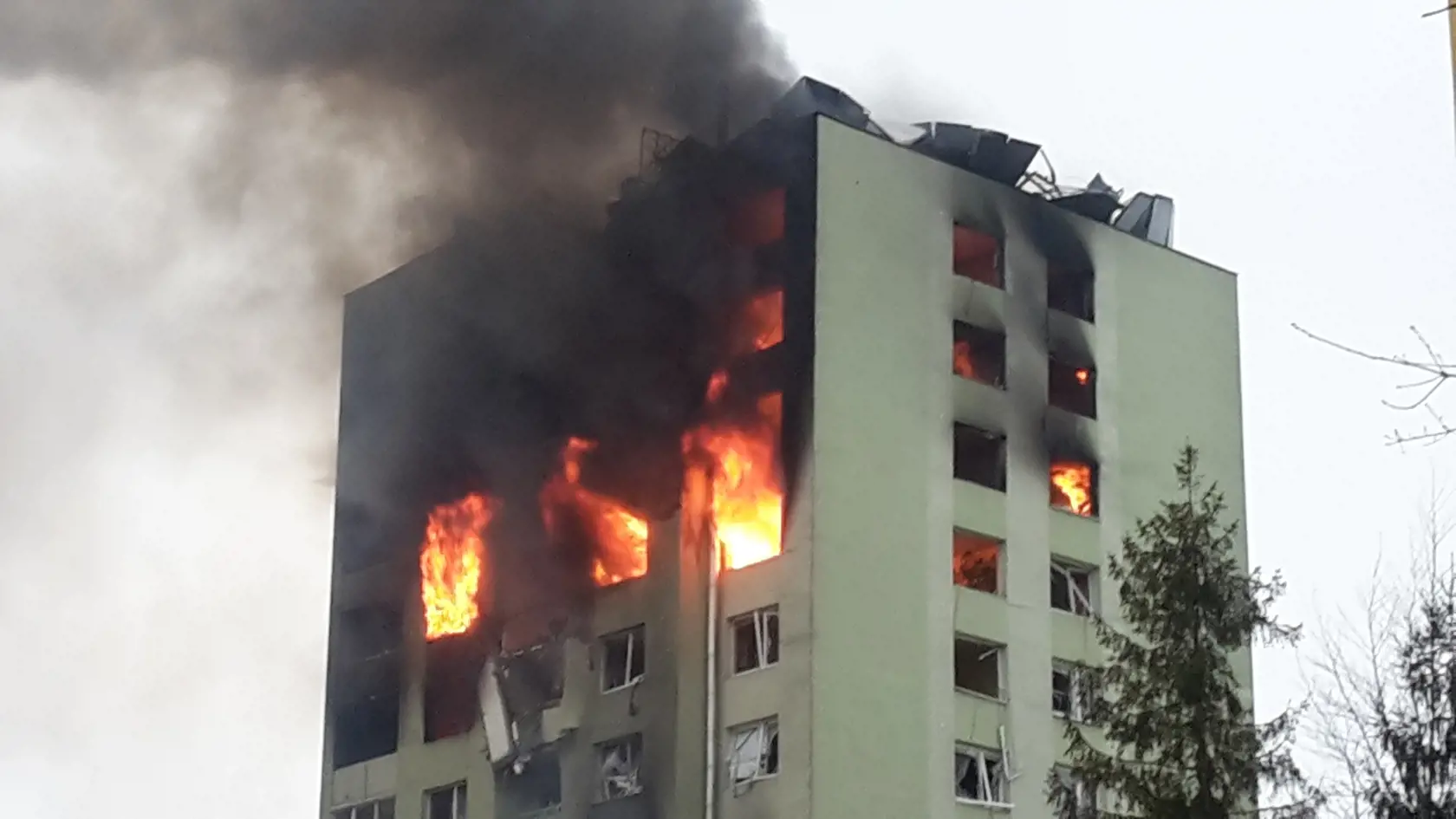 Archívne foto: Požiar po výbuchu plynu na Mukačevskej v decembri 2019.