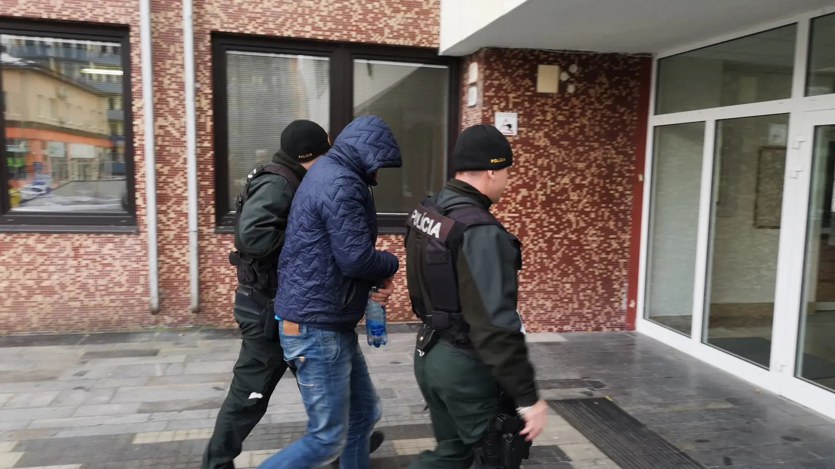 Bála sa kvôli nemu chodiť von, z prácu ju museli odprevádzať kamaráti.