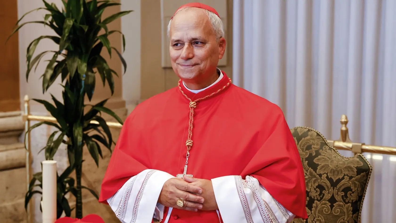 Nový pápež Lev XIV., americký kardinál Robert Prevost, pred začiatkom konkláve.