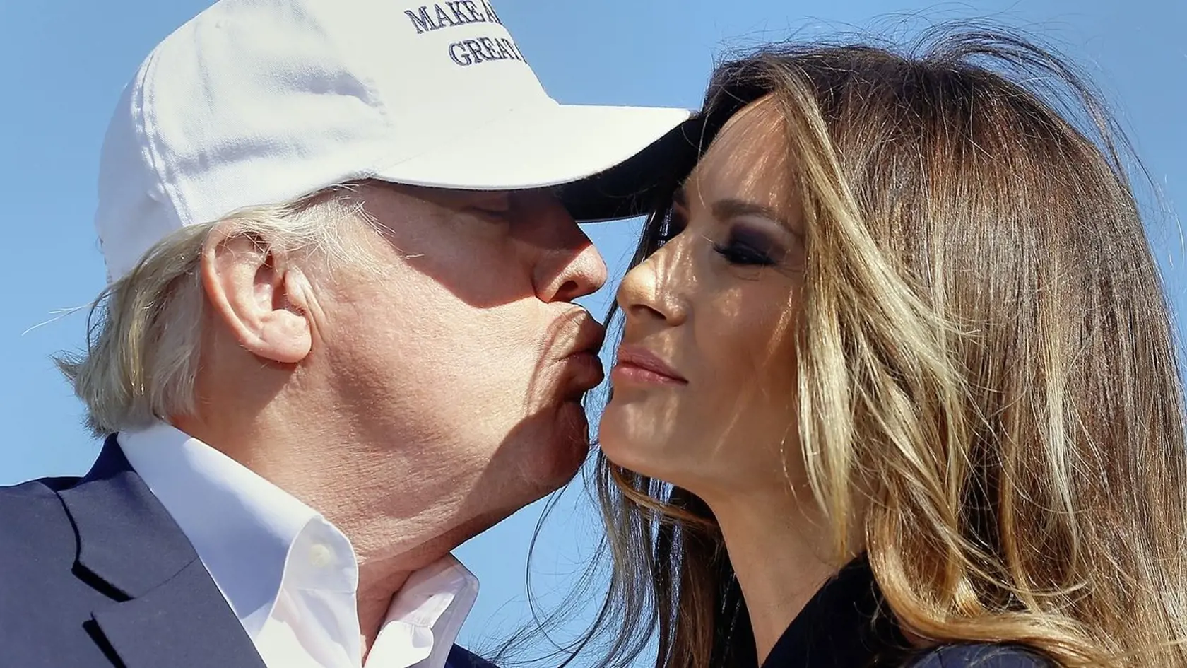 Donald a Melania Trumpovci sa budú čoskoro sťahovať do Bieleho domu.