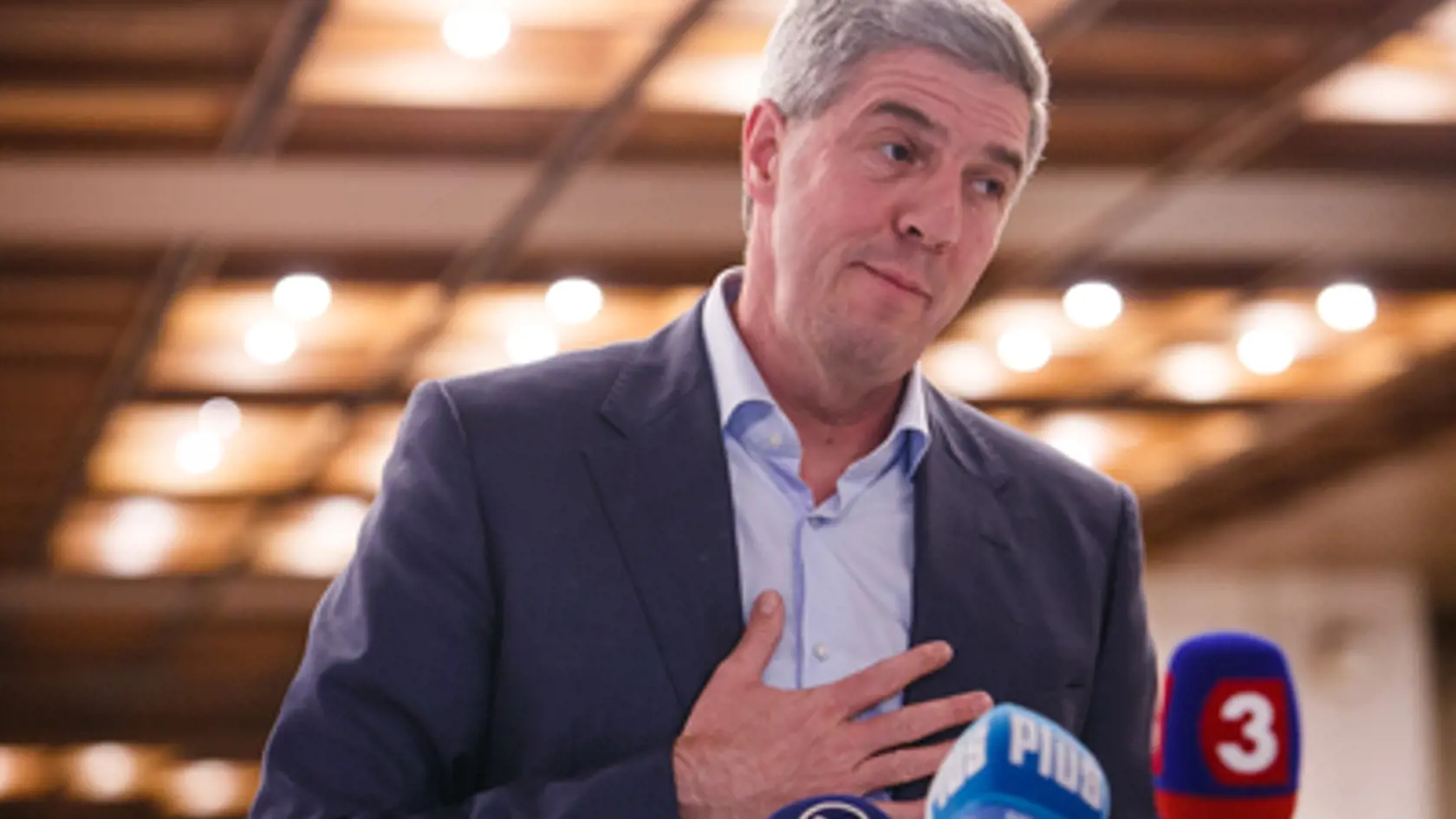 Predseda strany Most-Híd Béla Bugár odletel aj s manželkou na exotické Maledivy. 