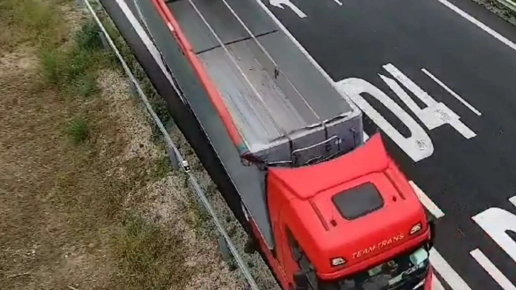 Vodičovi za nebezpečnú jazdu hrozí pokuta a zákaz šoférovať na dva roky