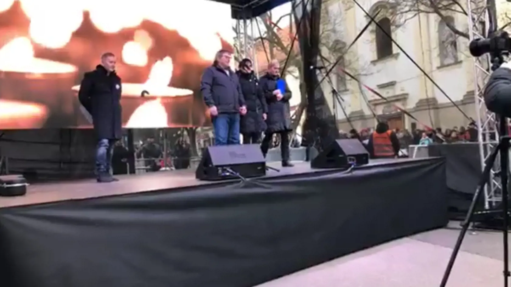 Slováci vyšli do ulíc, aby si pripomenuli výročie vraždy Jána a Martiny.