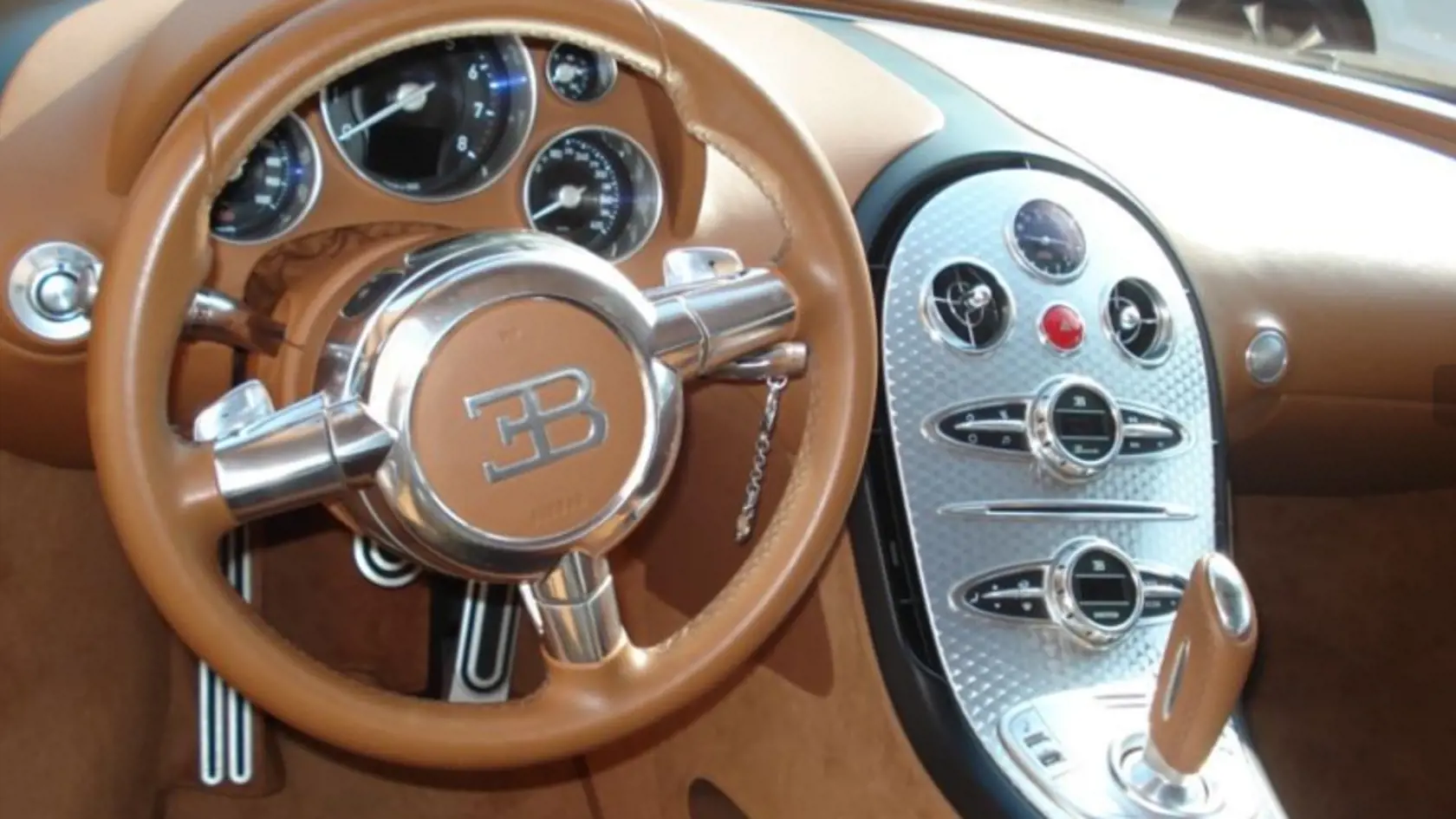 Luxusný Bugatti Veyron je na predaj.