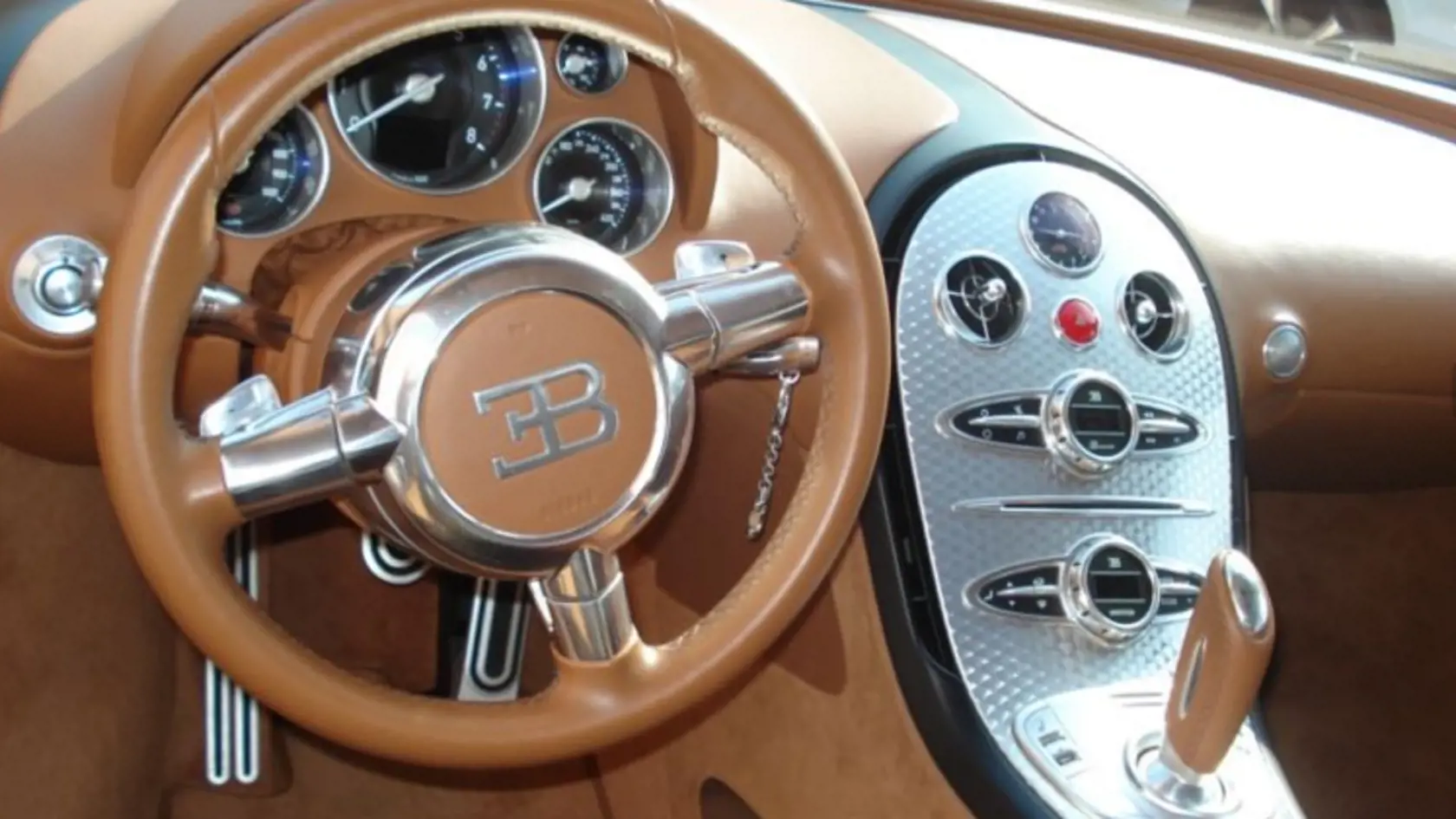 Luxusný Bugatti Veyron je na predaj.