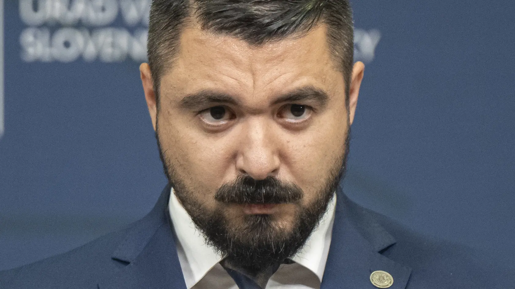 Riaditeľ Slovenskej informačnej služby (SIS) Pavol Gašpar (Smer) počas tlačovej konferencie po skončení mimoriadneho zasadnutia Bezpečnostnej rady SR 28. novembra 2024 v Bratislave.