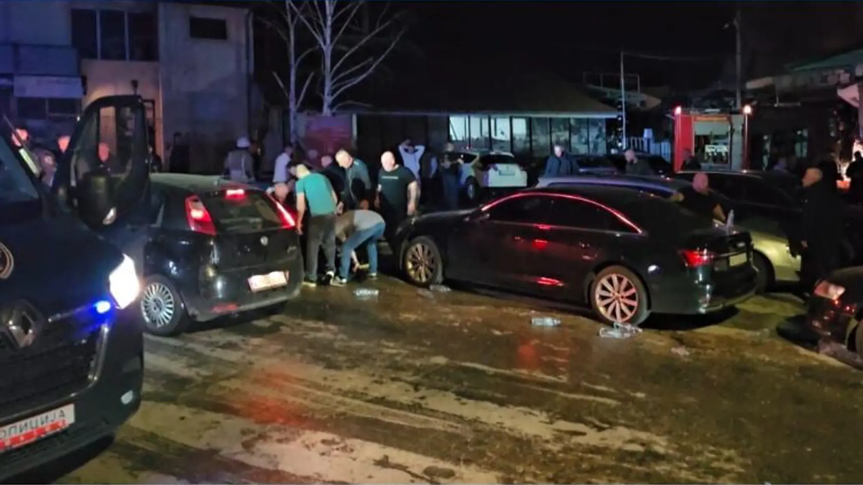 Pri požiari nočného klubu v severomacedónskom meste Kočani zomreli desiatky ľudí.