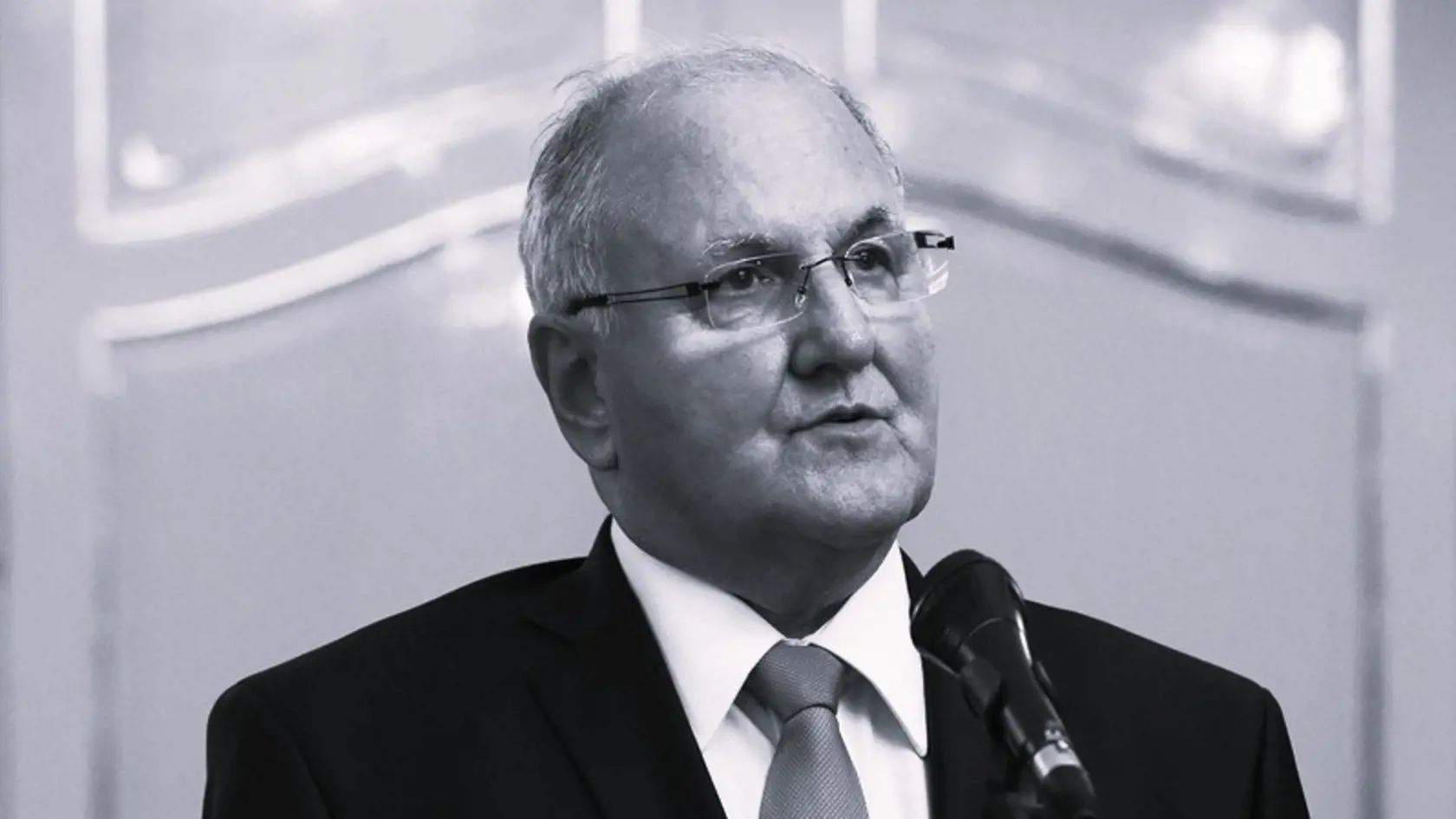 Dušan Čaplovič zomrel vo štvrtok večer vo veku 78 rokov. 