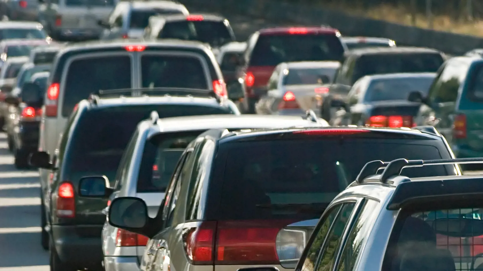 automobilizmus, dopravná špička, zápcha, dopravné zápchy