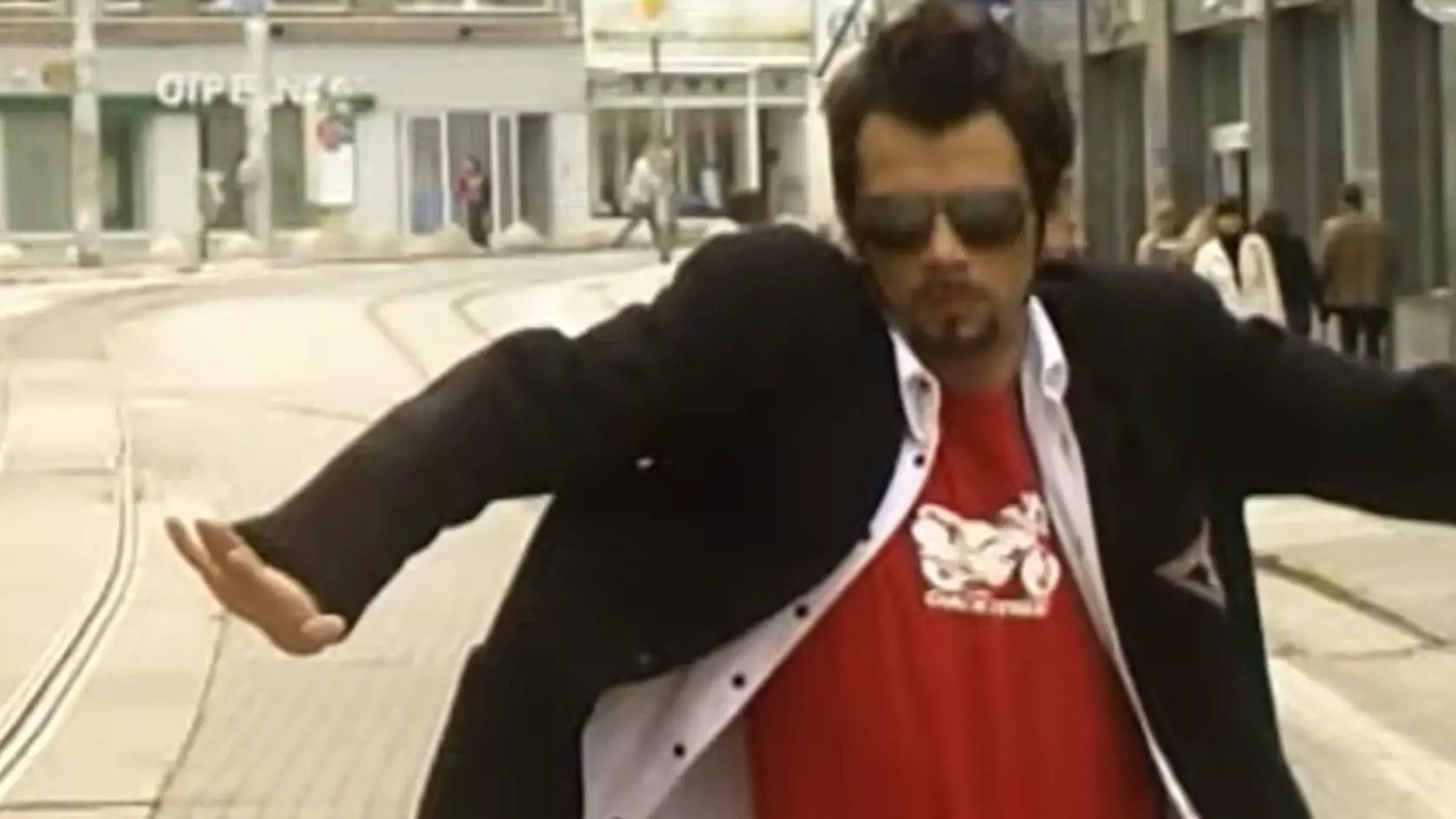 Lobo Ismail v klipe Ty si moja láska.
