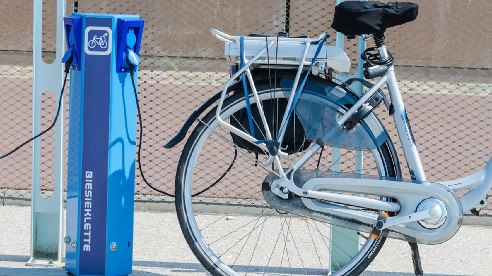 V Európe sa v minulom roku predalo vyše 430-tisíc lacných čínskych elektrických bicyklov.
